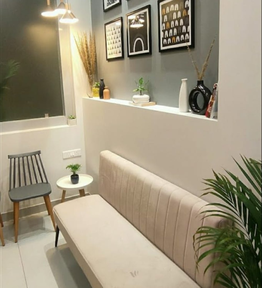 About Us Model Town Dental About Lounge
