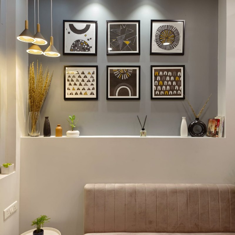 Model Town Dental Clinic Decor